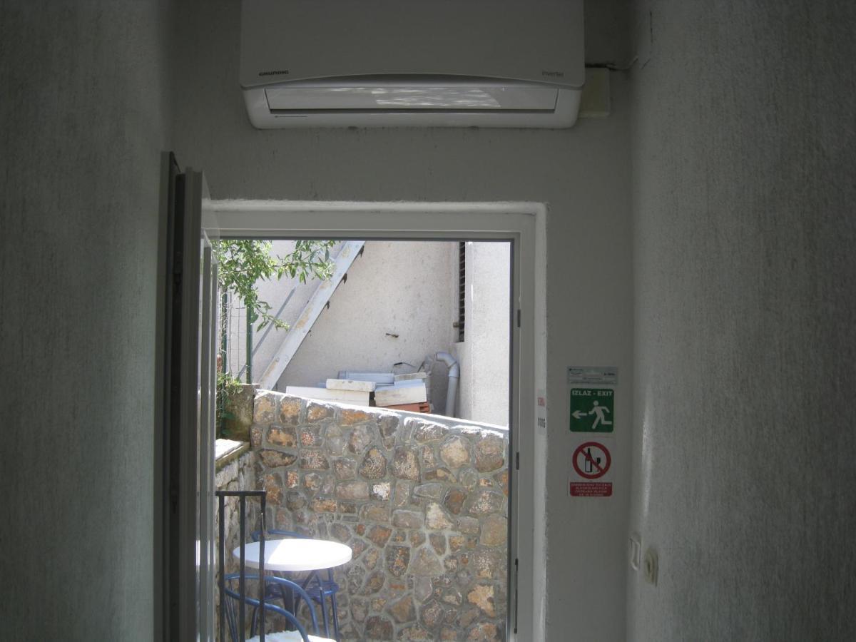 Moko Senj (Lika-Senj) Luaran gambar