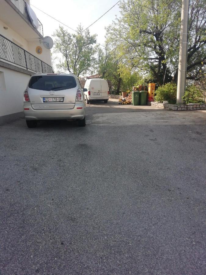 Moko Senj (Lika-Senj) Luaran gambar